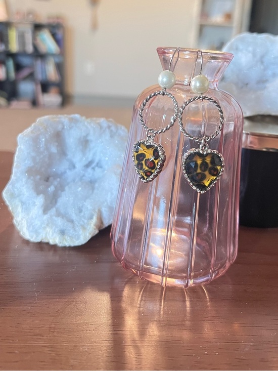 Betsey Johnson Jewelry - Betsey Johnson Leopard Heart Pearl Dangle Earrings
